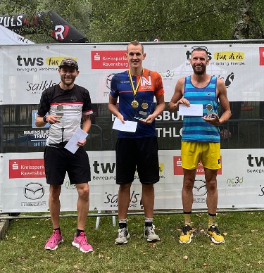 Die Top-Drei der Männer bei den BaWü-Meisterschaften im Sprinttriathlon in Ravensburg (v.L.): Sebastian Gomolka, Timo Hackenjos, Sebastian Gaedicke.