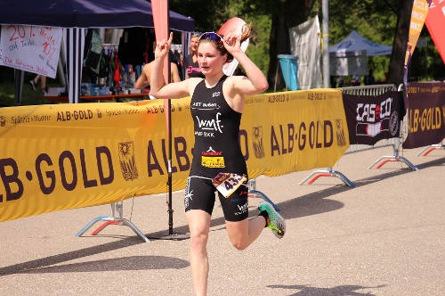 https://www.triathlon-vfl-waiblingen.de/content/igal/26052019_waiblinger_triathlon_vsc__387_-R9SYIV-L-848.jpg